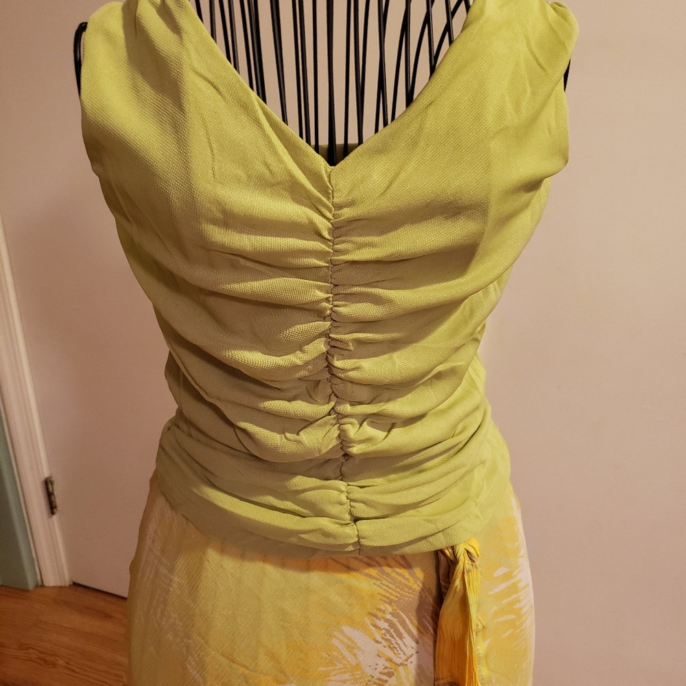 Women's Kenneth Cole Skirt/Blouse Set - Picture 4 of 6